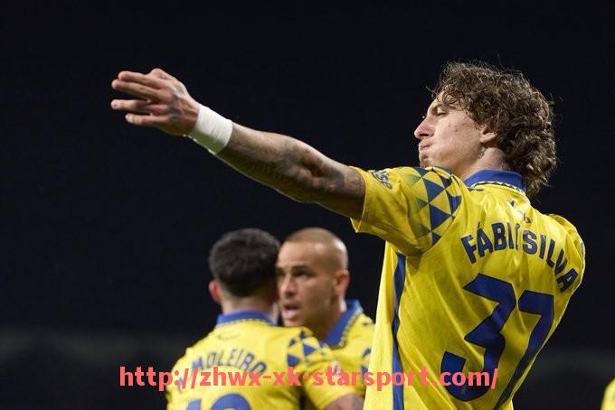 星空体育-西甲联赛历届冠军球队统计及胜率榜